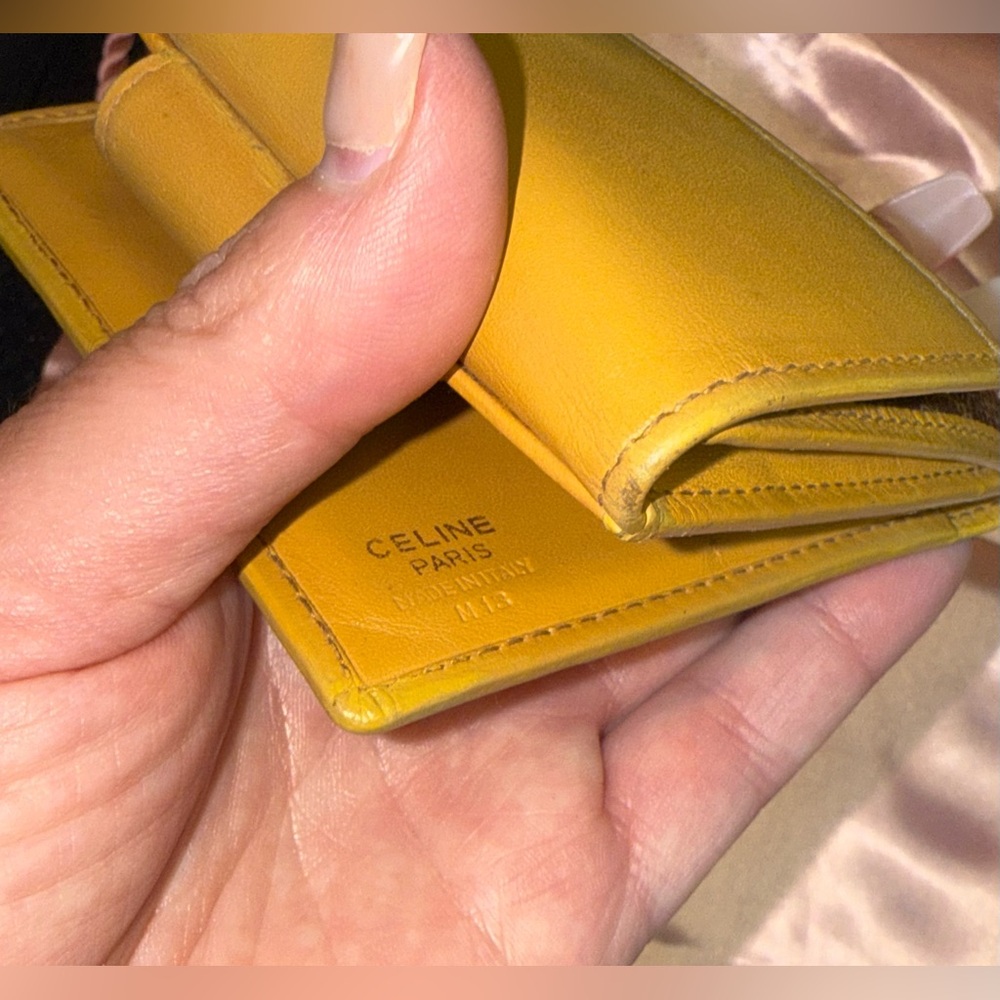 💯 Celiné Trifold Wallet - Picture 8 of 9